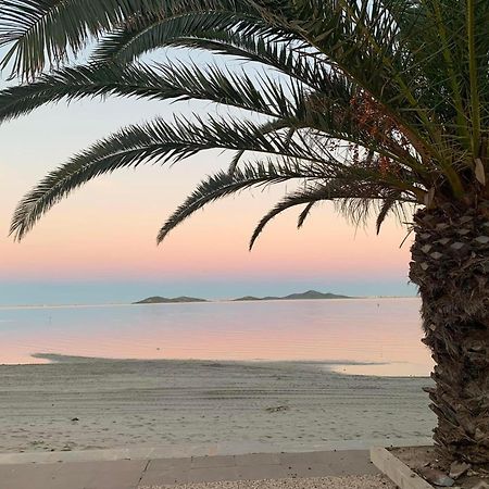 Apartamento Mar Menor, Los Urrutias - Beachfront Apartment With Patio Under New Management Since July 2024 卡塔赫纳 外观 照片